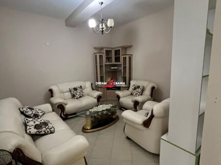 Jepet kate vile me qera  ne zonen e Vilave Gjermaneve prane Shkolles Elite (ID 4251449 )