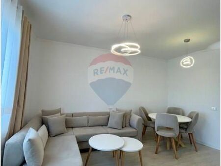 Apartmanet 1+1 me qera Bllok