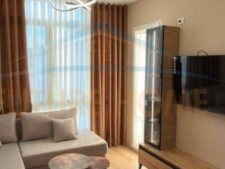 Shitet Apartament 1+1, Unaza e Re