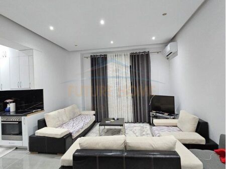 Shitet,Apartament 1+1, Selite, Tirane