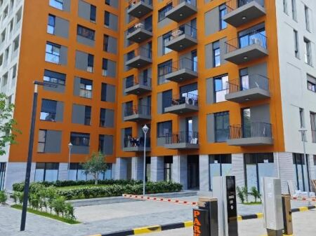 Shitet Apartament prane QSUT, Tirane