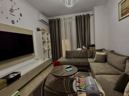 Apartament 1+1 në shitje - Kombinat