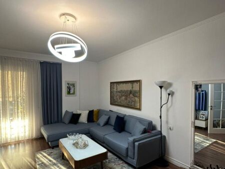 Shitet Apartament 2+1+3 ballkone , Kompleksi Tom Doshi!