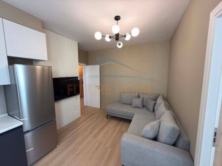 Shitet, Apartament 2+1, Unaza e Re