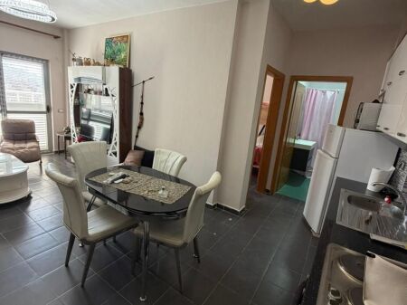 APARTAMENT 1+1 ME SHITJE TEK SHKEMBI I  KAVAJËS 🏡
