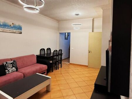 🏡 Shitet Apartament 1+1 – Rruga Ali Demi (pranë Tregut të Ri Elektrik), Tiranë