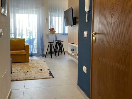 🏡 Shitet Apartament 1+1 📍 Perla Residence – Gjiri i Lalzit
