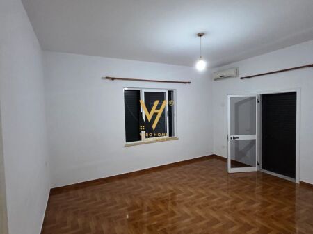 JEPET APARTAMENT 2+1 ME QIRA TE KODRA E PRIFTIT 38.000 LEKE