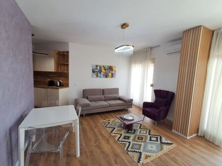 SHITET APARTAMENT 2+1 ME VERANDË 97 M² NË PLEPA