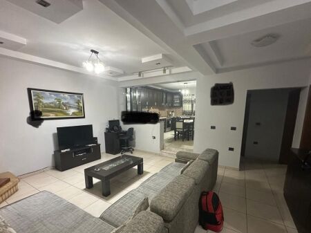 Qera | Apartament 3 + 1 | Laprakë | 500 €/muaj