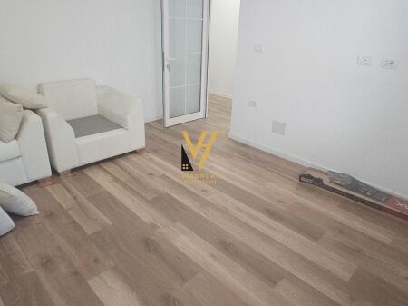 SHITET APARTAMENT 1+1+OBORR TE TIRANA E RE 13.000.000 LEKE