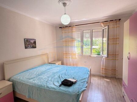 Shitet, Apartament 1+1, Irfan Tomini, Tiranë