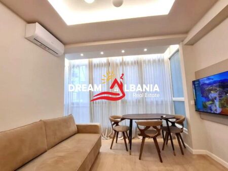 Appartamento 1+1 in Vendita nella zona di Brryli vicino al Maternità, Tirana (ID 41111566)