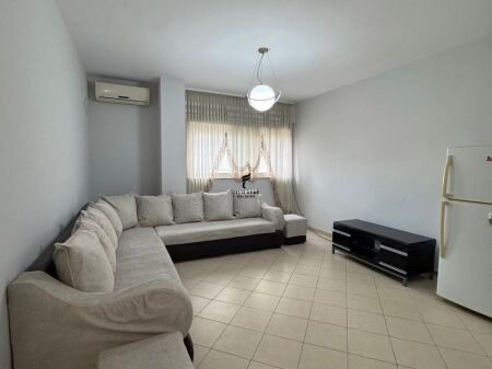 APARTAMENT ME QERA 1+1 DON BOSKO 50.000 LEKE FH-74956