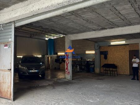 JEPET ME QERA AMBIENT 300M2 "SAUK" 1000 EURO