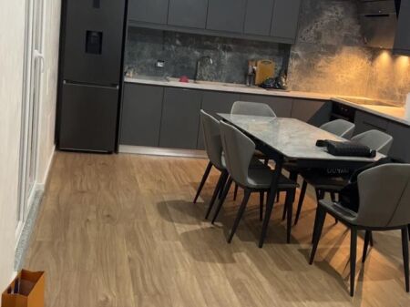 Apartament 1+1 per shitje Paskuqan !