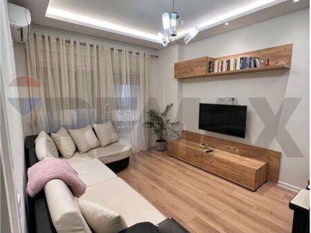 Apartament 1+1 per shitje Astir