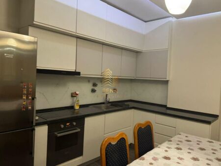 Qira, Apartament 2+1,Astir,55,000 Leke