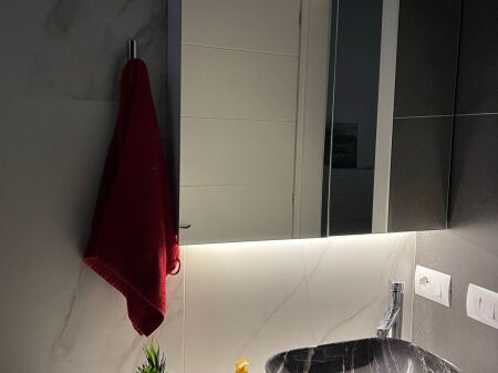 🏡 Shitet Apartament 2+1  📍 Perla Residence – Gjiri i Lalzit