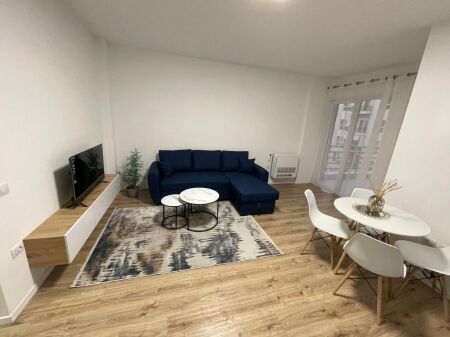 Jepet me qera apartament 1+1 te Aura