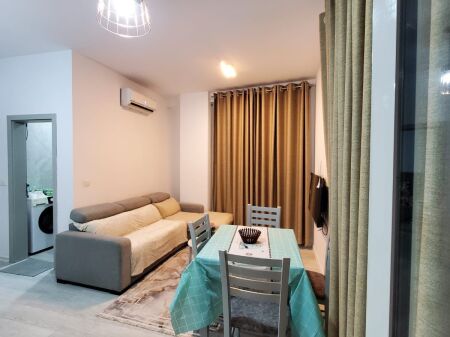 SUPER APARTAMENT 1+1 ME QIRA