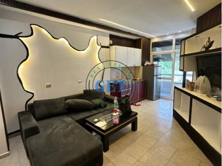 Shitet Apartament 1+1 | Shkëmbi i Kavajës,Durrës.