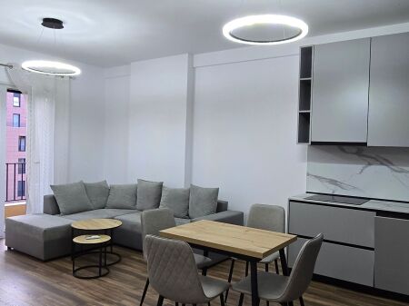 JEPET ME QIRA APARTAMENT 2+1