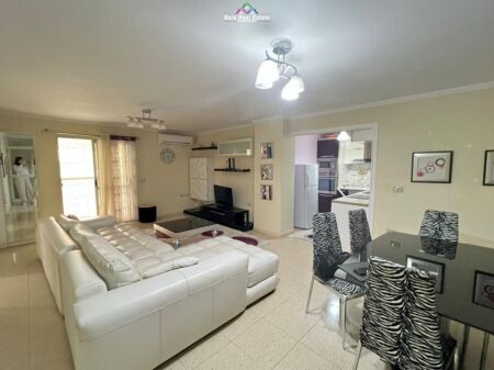 Apartament Me Qera 2+1 Tek Bulevardi Zogu i Pare (ID B2201914) Tirane