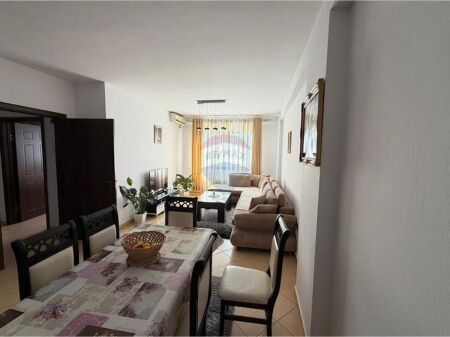 SHITET, APARTAMENT 2+1, FRESKU, TIRANA