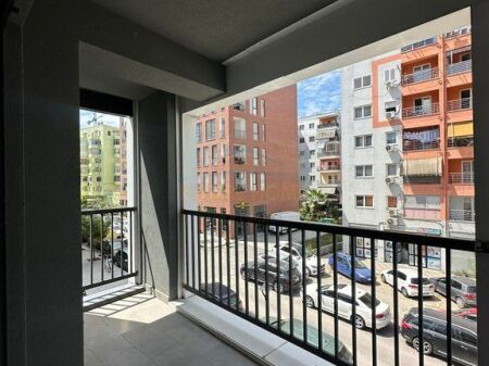 Shitet Apartament 3+1+2 , Bulevardi i Ri , Tirane.