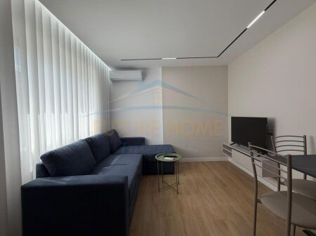 Shitet, Apartament 1+1, Shkolla e Baletit, Tiranë.