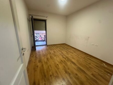 Apartament 1+1 me qera Kompleksi Delijorgji