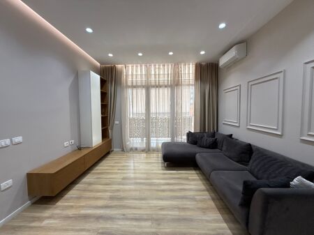 Shitet apartament 2+1+2 afer kompleksit Delijorgji
