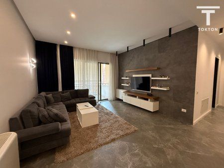 QIRA, APARTAMENT 2+1+2+ POST PARKIMI, KOMPLEKSI DELIORGJI, TIRANË