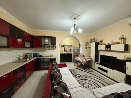 Apartment 1+1 for sale at Nela 6, Yzberisht