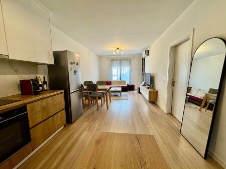 Apartament 1+1 tek Rezidenca Zirkon, prane Oxhakut!
