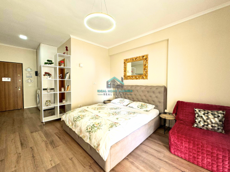 Studio në shitje në Lungomare – Vlore