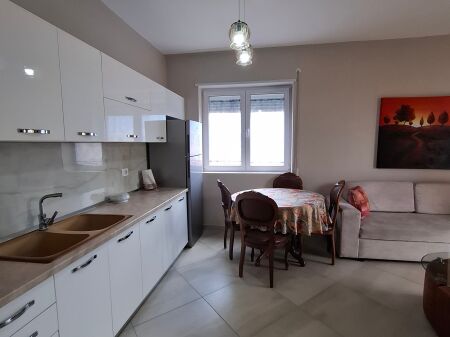🏠🔥Appartamento 2+1+2+balcone - 📍Accanto a QSUT e vicino alla Facoltà di Medicina