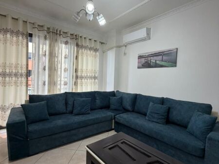 Appartamento 2+1 in affitto ad Astir!