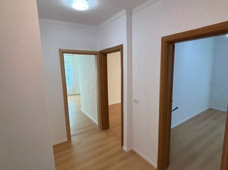 Apartament 2+1 për shitje në Fresk !