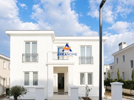 JEPET ME QERA VILE 2 KATE "NË ROLLING HILLS 2, TIRANË " 10.000 EURO