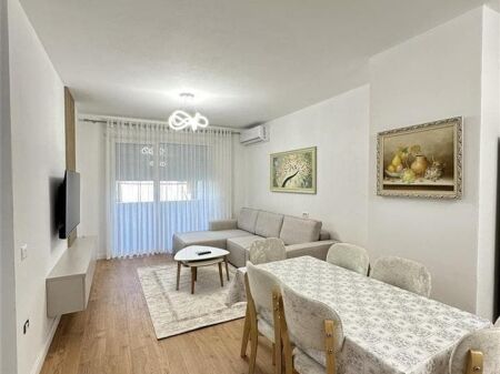 Apartment for rent 2+1+2 at Rruga E Dibres (ID B2201377) Tirane