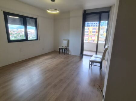 Qera | Apartament 2 + 1 | Ali Demi | 550 €/muaj
