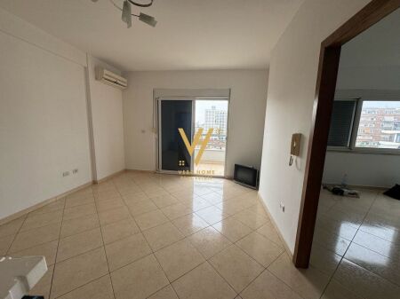EKSLUZIVE! SHITET APARTAMENT 2+1+2+BLK TE PAZARI I RI 240.000 EURO