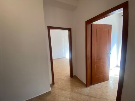 Apartment 2+1 for rent in Astir Empty !