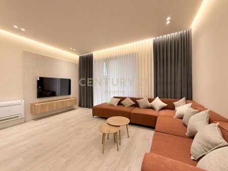 JEPET ME QIRA APARTAMENT PREMIUM 2+1+2+POST PARKIMI TE "KOMPLEKSI DELIJORGJI"