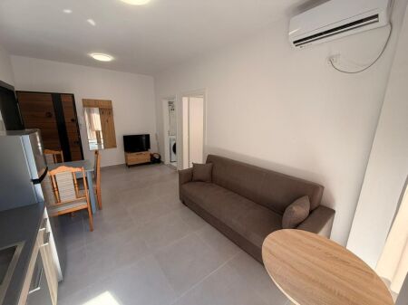 🏡 Shitet Apartament 1+1 | Golem, pranë Kompleksit Liburna