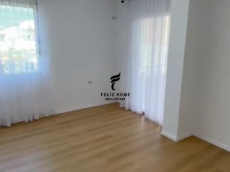 SHITET APARTAMENT 2+1 FRESK 135.000.000 LEKE FH-75494
