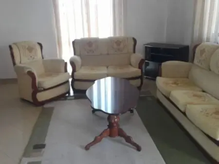 Apartament 1+1 me qera tek Class Bar tek Depot e Ujit