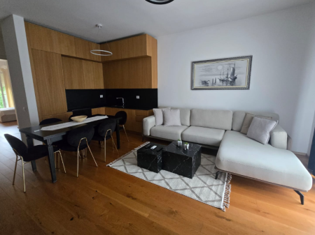 Jepet me Qira Apartament 2+1+2 – Secret Garden, pranë TEG